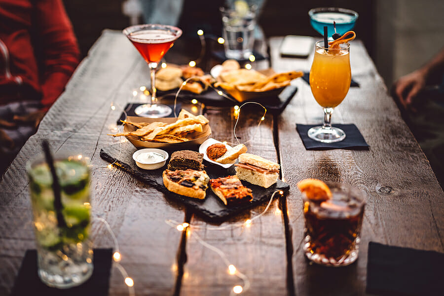 Tips For Pairing Cocktails With Food